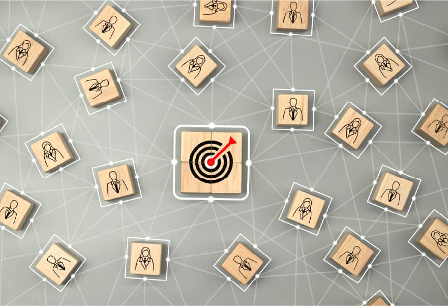 Wooden cube with person and target icon which link connection network for organization structure